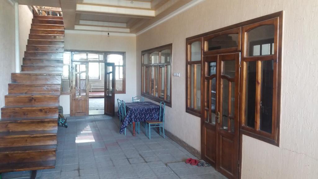 Be My Guest Hotel Oş Exterior foto